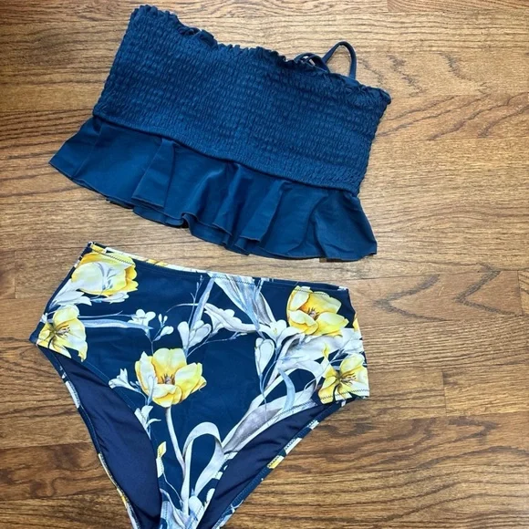 CUPSHE Medium High Waist Bikini Swimsuit Ruffle Two Piece Bathing Suit Teal - Picture 1 of 5